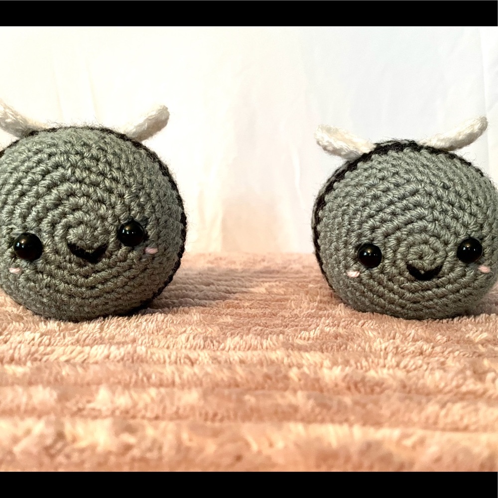 Crochet goth bees